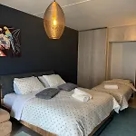 Paradiso Apartment *